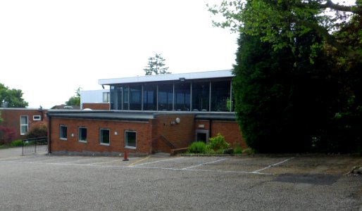 Reigate Park Church (URC), Park Lane East, South Park, Reigate (June 2013) (5)