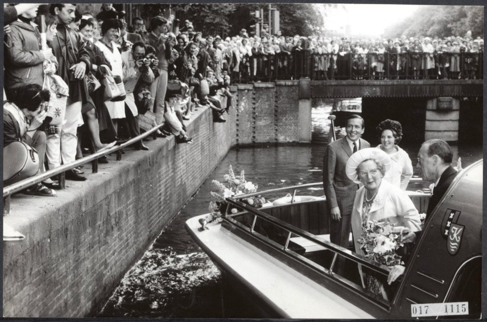 Reeks 017-1112 tm 017-1115 rondvaart Beatrix en Claus door Amsterdam, Bestanddeelnr 017-1115