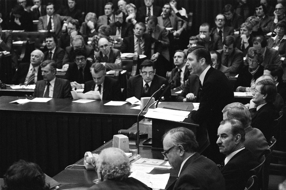 Regeringsverklaringvan het kabinet Van Agt in de Tweede kamer minister-presiden, Bestanddeelnr 929-5269