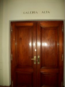 Puerta de Legislatura de la ciudad de Buenos Aires. Argentina