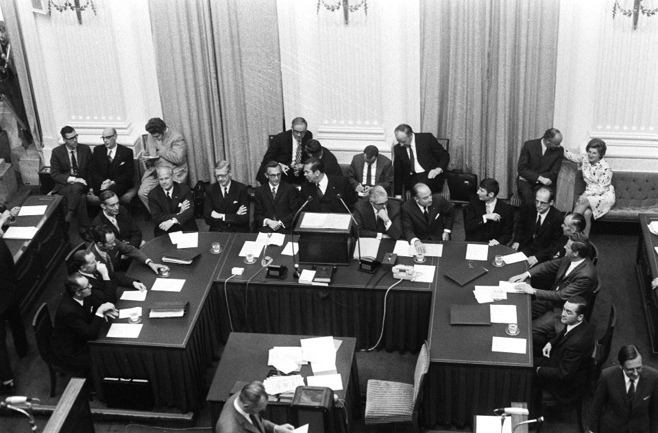 Regeringsverklaring van nieuwe kabinet in Tweede Kamer , het nieuwe kabinet aan…, Bestanddeelnr 924-7847