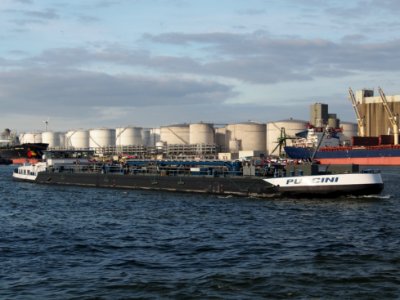Puccini (ship, 2013),ENI 02334939, Port of Antwerp pic1