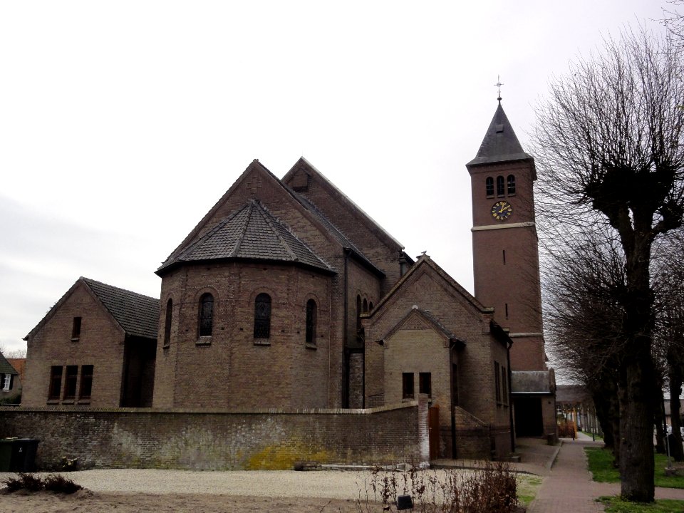 Reek (Landerd) Rijksmonument 519141 kerk H. Antonius Abt achterzijde