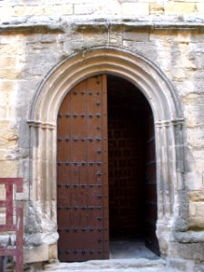 Puente la Reina - Iglesia de San Pedro 02