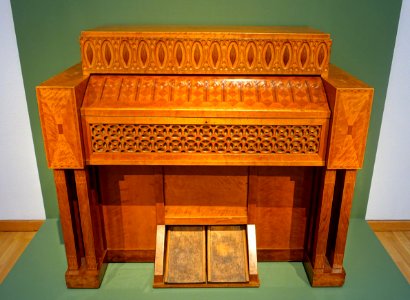 Reed organ, Albin Muller designer, Karl Arnold maker, 1908, hardwoods and inlays - Museum Künstlerkolonie Darmstadt - Mathildenhöhe - Darmstadt, Germany - DSC05993