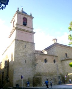Puente la Reina - Iglesia de San Pedro 06