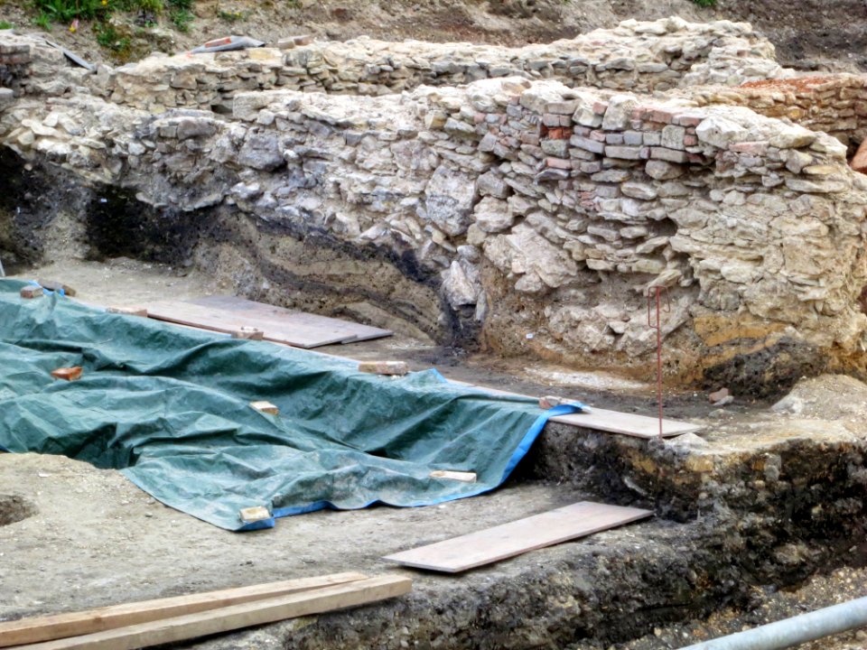 Regensburg Donaumarkt Fundamente