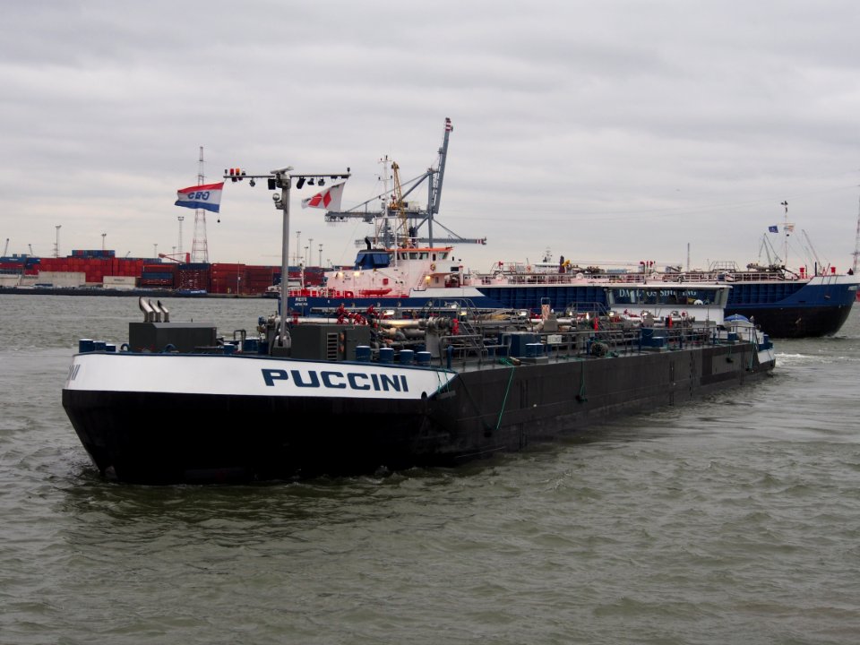 Puccini (ship, 2013) ENI 02334939, Port of Antwerp pic2