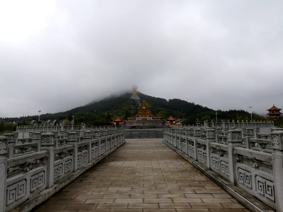 Pudu Bridge in Miyin Temple