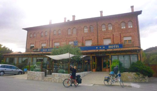 Puente la Reina - Hotel Jakue 3