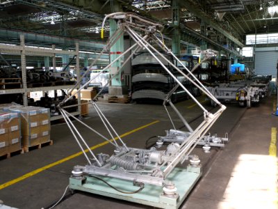 PT43 series pantograph