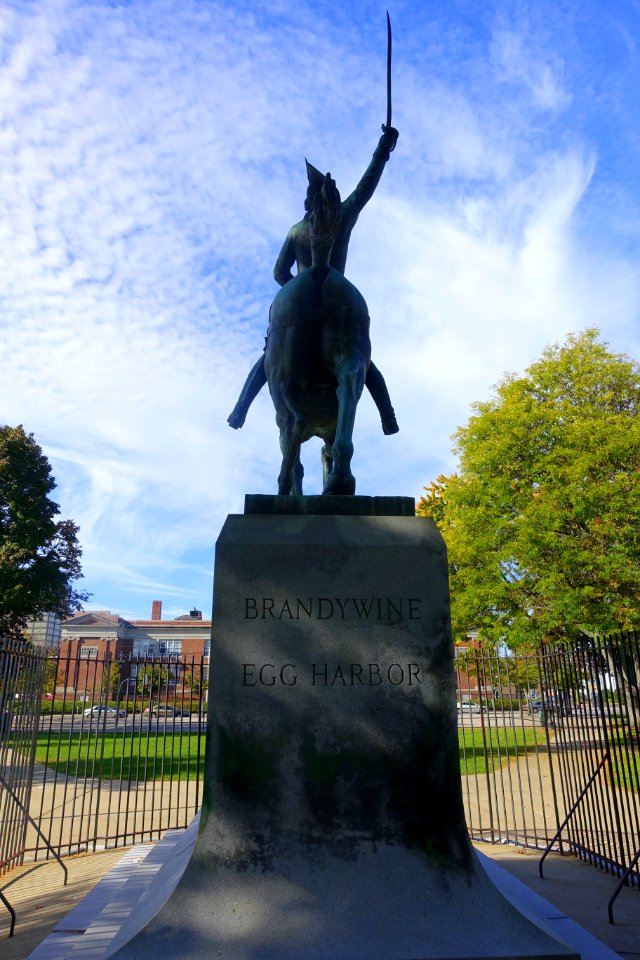 Pulaski Monument by Lucien Hippolyte Gosselin, dedicated 1938, funded by the Works Progress Administration - Manchester, NH - DSC07217