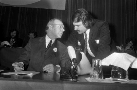 PvdA-congres in RAI, Amsterdam, Bestanddeelnr 924-2378