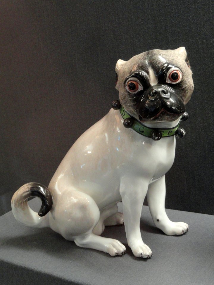 Pug-dog, c. 1745, Meissen, modeller Johann Joachim Kandler, hard-paste porcelain, overglaze enamels - Gardiner Museum, Toronto - DSC00869