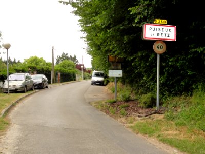 Puiseux-en-Retz (Aisne) city limit sign