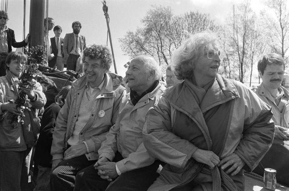 PvdA verkiezingsbijeenkomst in Noord Holland den Uyl en Wim Kok op botter, Bestanddeelnr 933-6502