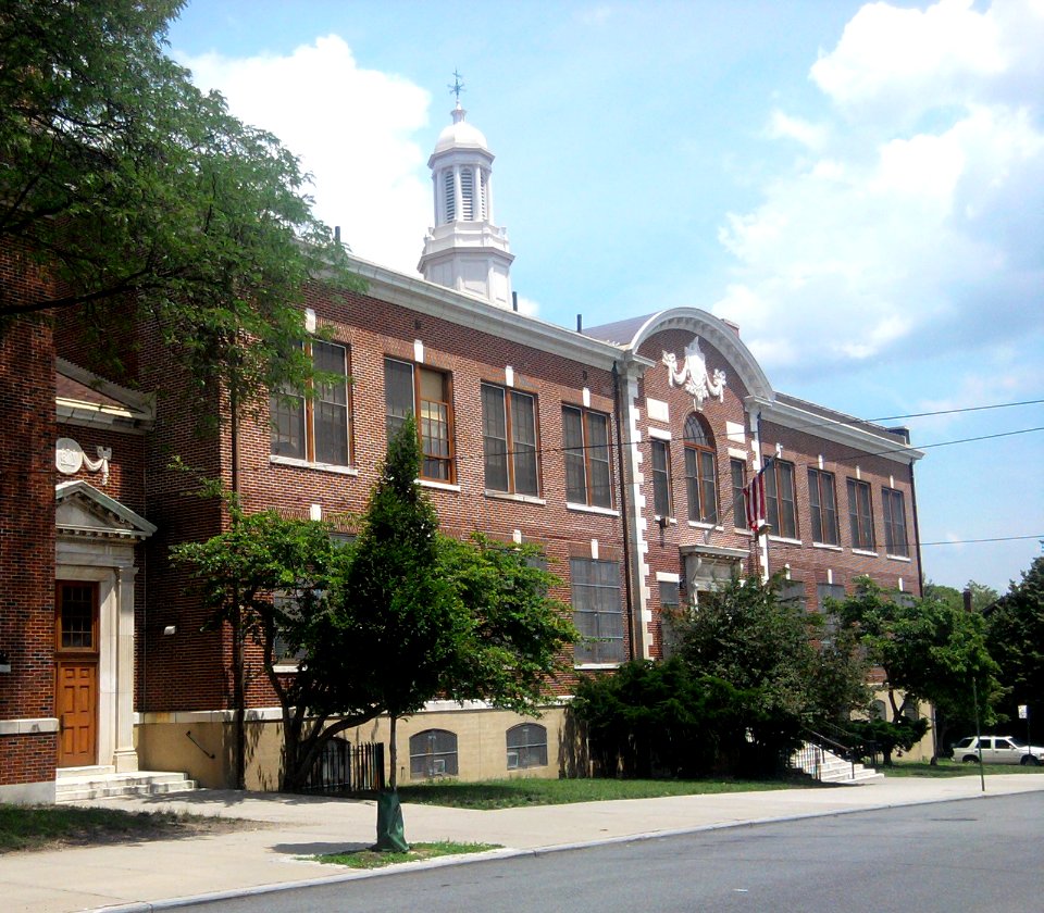 PS 131 Abigail Adams 84 Av 172 St jeh