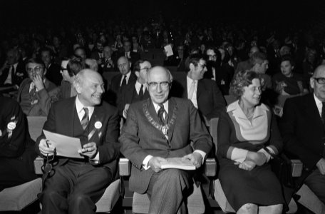 PvdA-congres in RAI, Amsterdam, Bestanddeelnr 924-2377