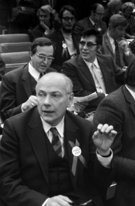 PvdA-congres in RAI, Amsterdam, Bestanddeelnr 924-2381