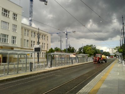 Przebudowa Placu Teatralnego w Toruniu na finiszu prac