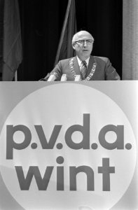 PvdA-congres in RAI, Amsterdam, Bestanddeelnr 924-2385