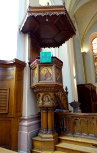 Pulpit - Dreifaltigkeitskirche interior - Luxembourg City - DSC05984