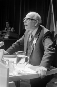 PvdA-Congres laatste dag, Amsterdam Den Uyl aan het woord, kop, Bestanddeelnr 924-2469
