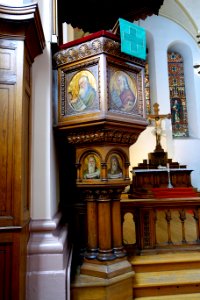 Pulpit - Dreifaltigkeitskirche interior - Luxembourg City - DSC05986
