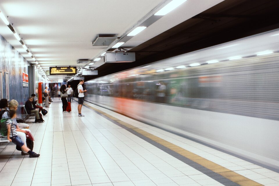 Transport public transport underground