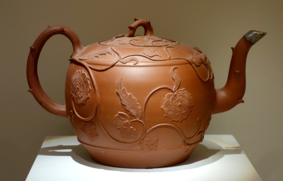 Punch Pot, Staffordshire, c. 1765, redware - Chazen Museum of Art - DSC02210