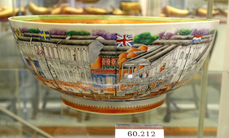 Punch bowl with hongs, China, c. 1785, hard paste porcelain, overglaze enamels, gilt, HD 60.212 - Flynt Center of Early New England Life - Deerfield, Massachusetts - DSC04823