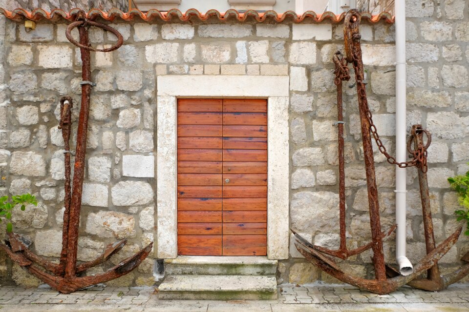 Doorway decoration decor