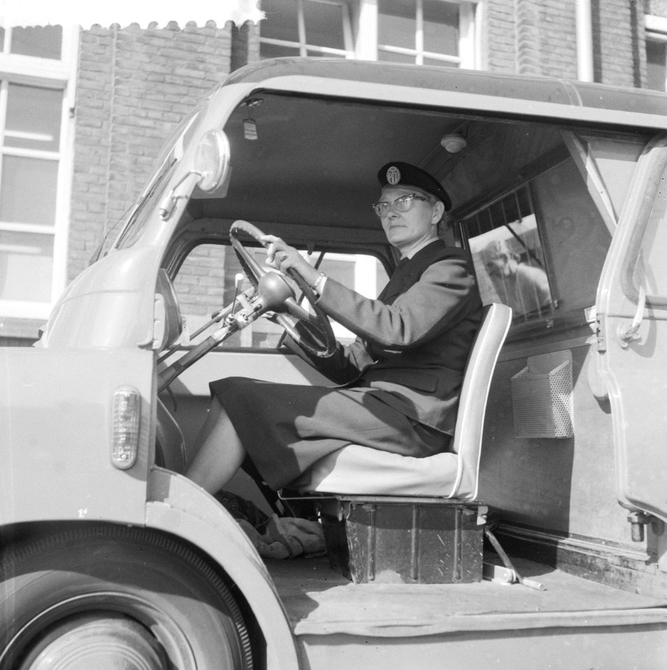 PTT-chauffeurs in Amsterdam, Bestanddeelnr 934-6349