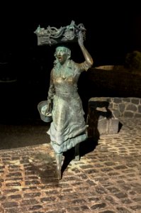 Puerto de la Cruz Statue