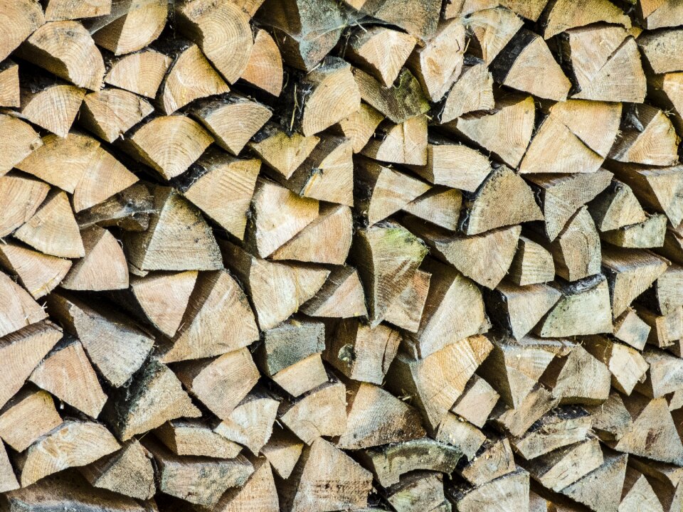 Holzstapel stacked up sawed off