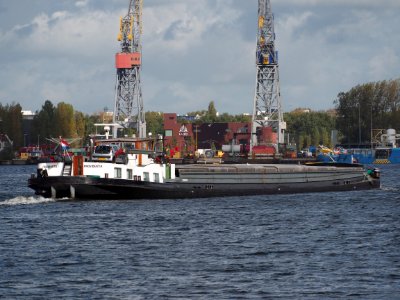 Providentia, ENI 02304578 at the Mercuriushaven, Port of Amsterdam, pic4