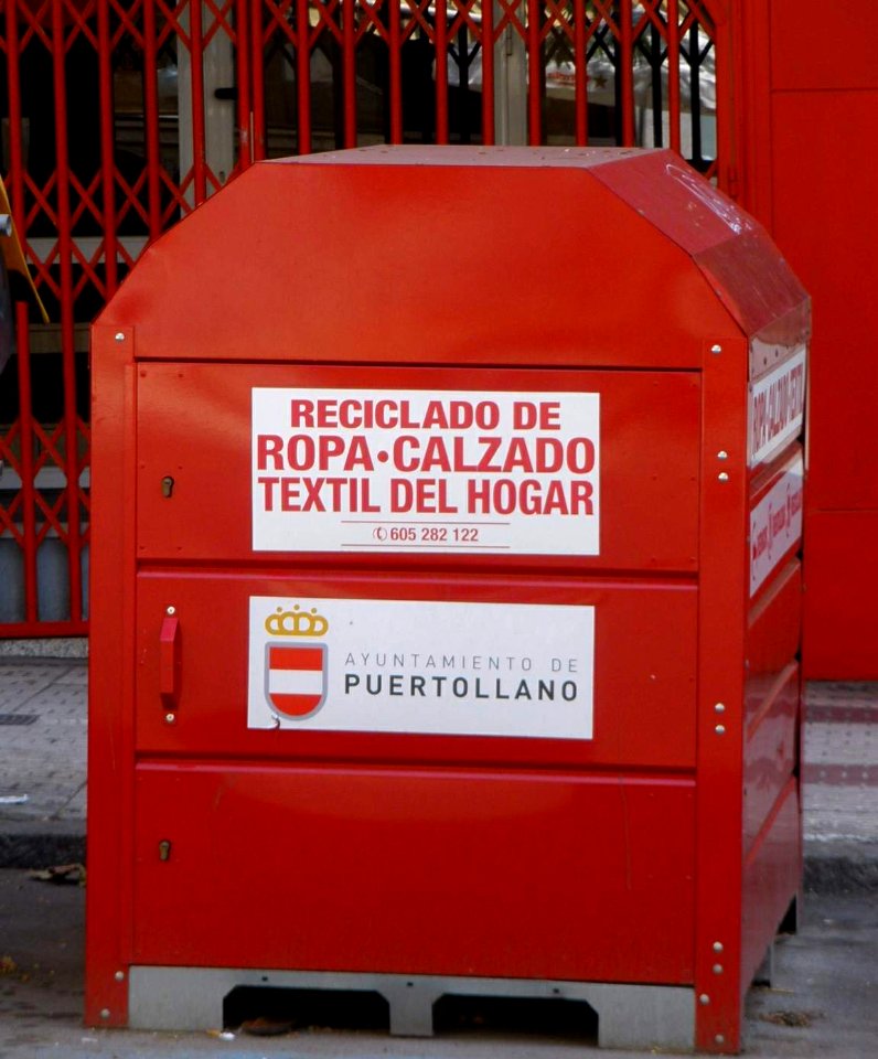 Puertollano - contenedores de reciclaje 01