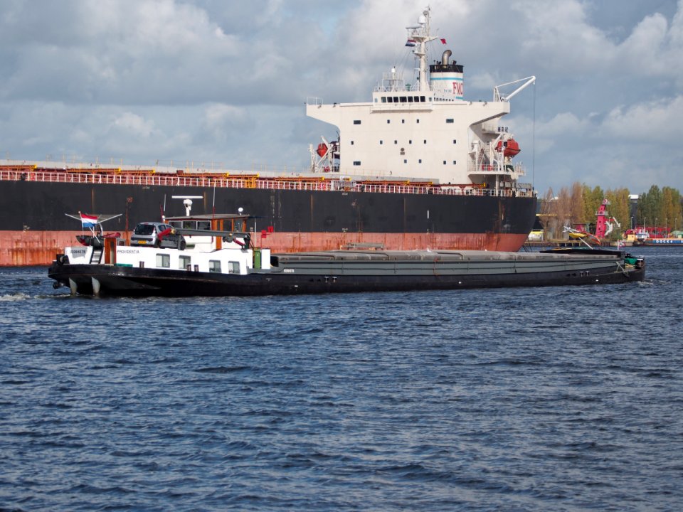 Providentia, ENI 02304578 at the Mercuriushaven, Port of Amsterdam, pic3