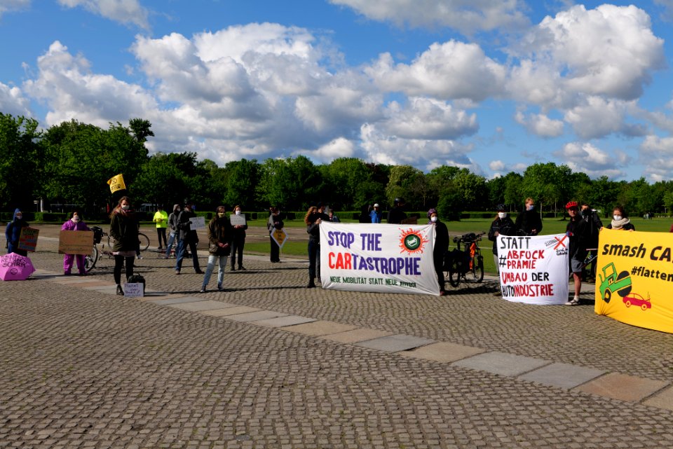 Protest at Autogipfel in Berlin 2020-05-05 33