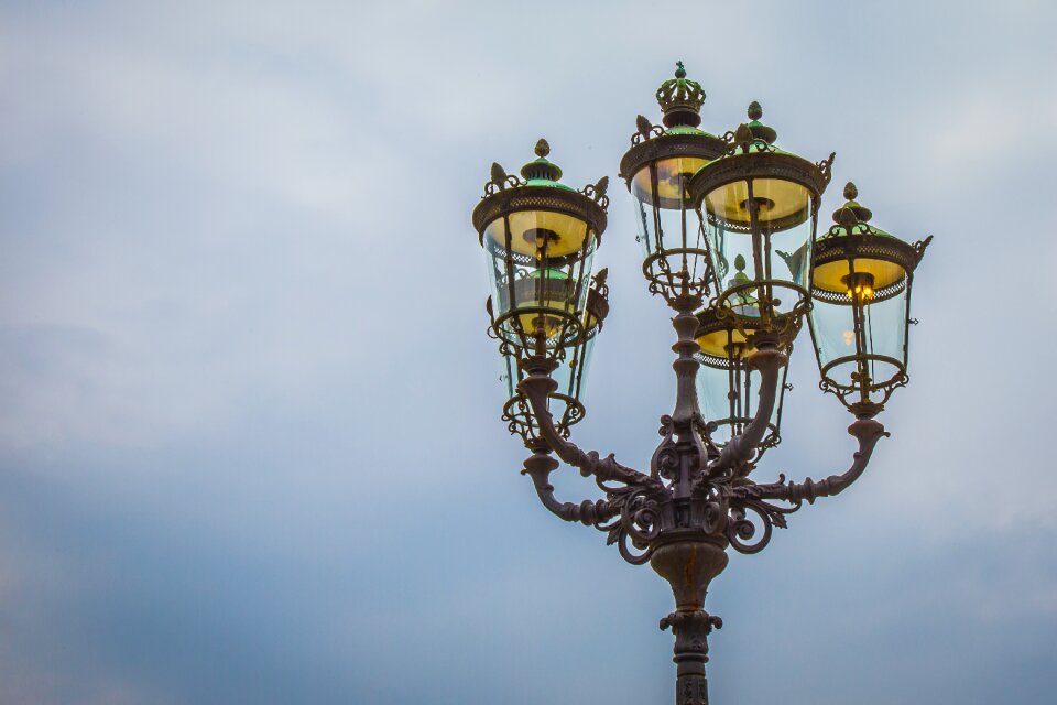 Lighting street lamp promenade