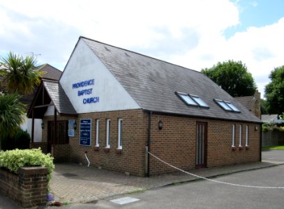 Providence Baptist Chapel, Robin Hood Road, Knaphill (June 2015) (1)