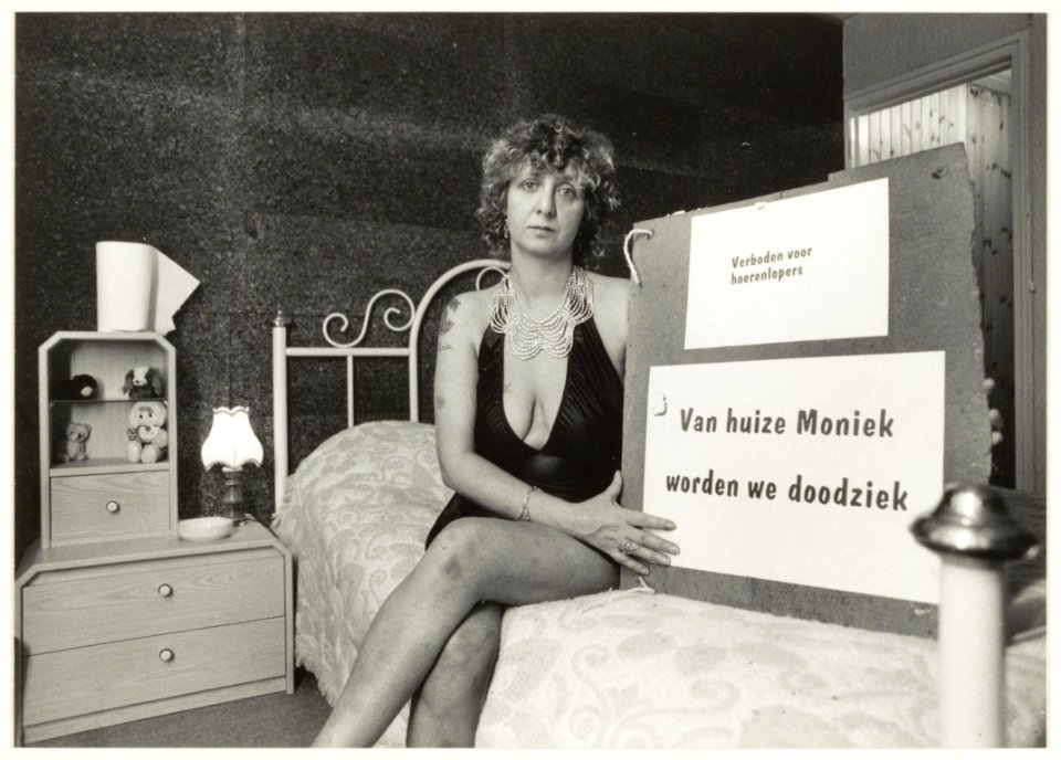 Protest tegen Prostituée. NL-HlmNHA 54020672