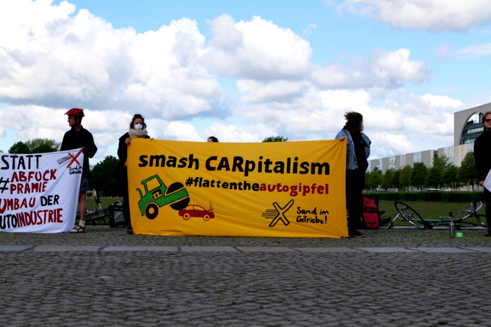 Protest at Autogipfel in Berlin 2020-05-05 11