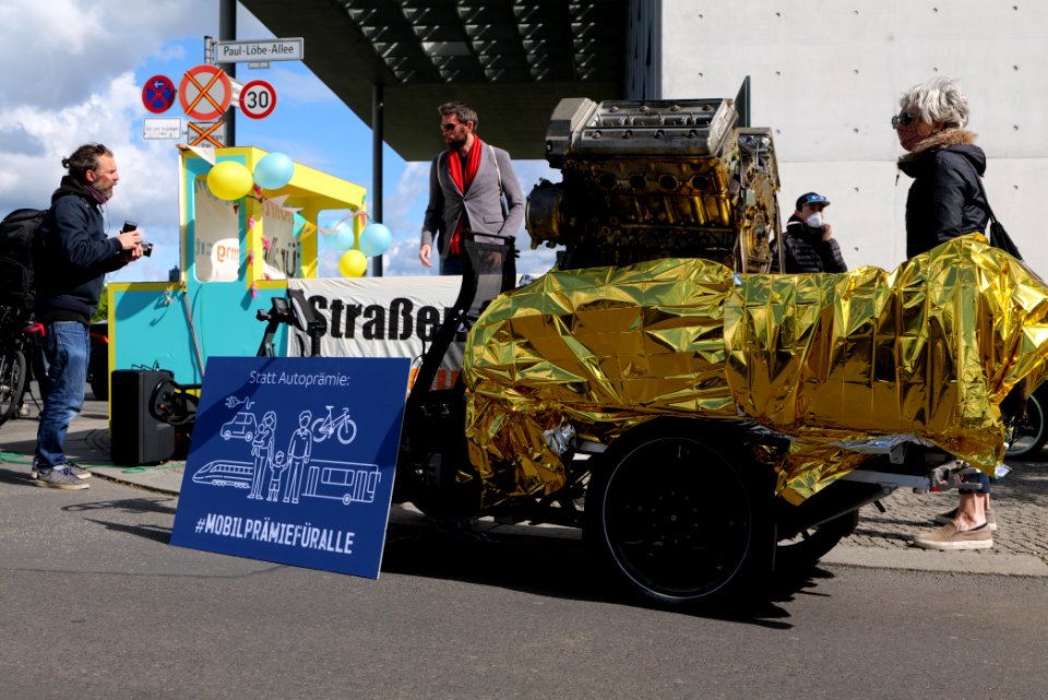 Protest at Autogipfel in Berlin 2020-05-05 45