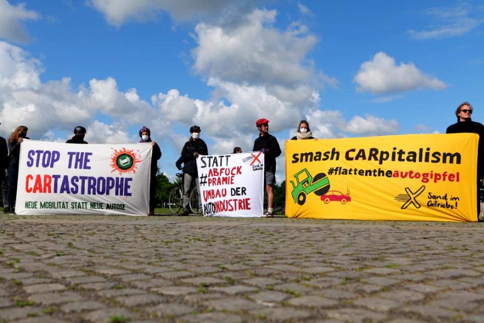 Protest at Autogipfel in Berlin 2020-05-05 27