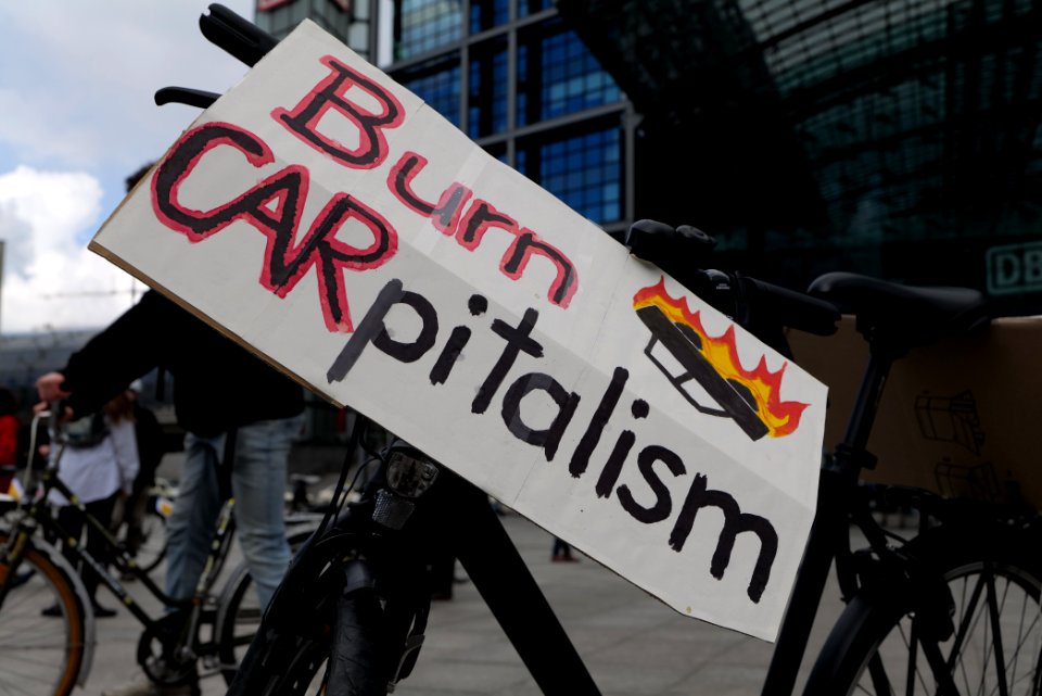 Protest at Autogipfel in Berlin 2020-05-05 124