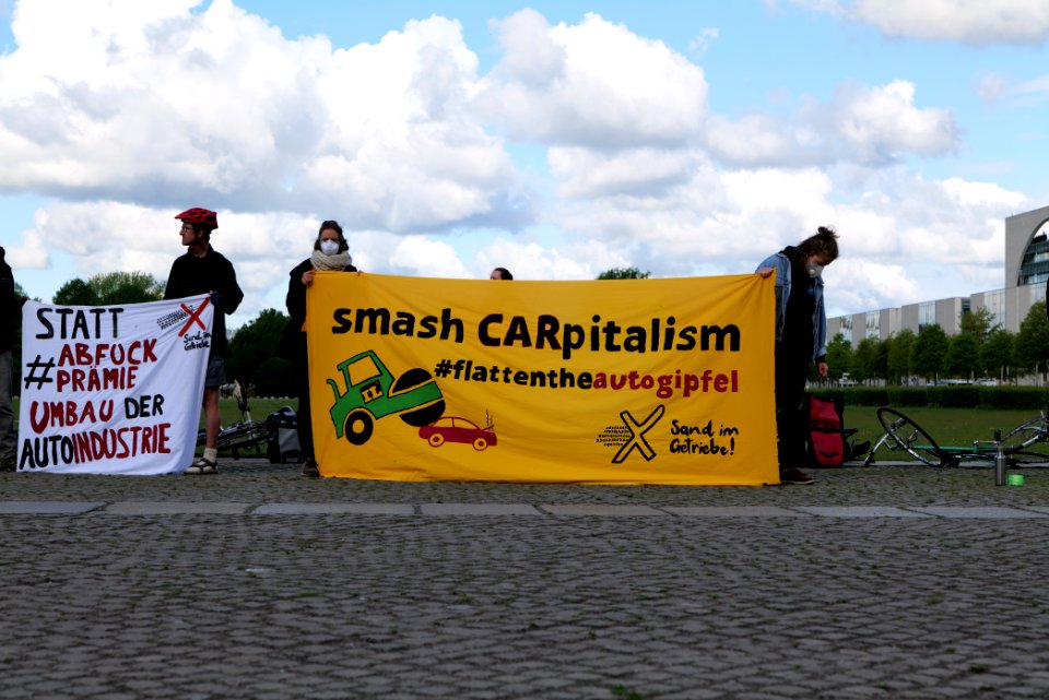 Protest at Autogipfel in Berlin 2020-05-05 10