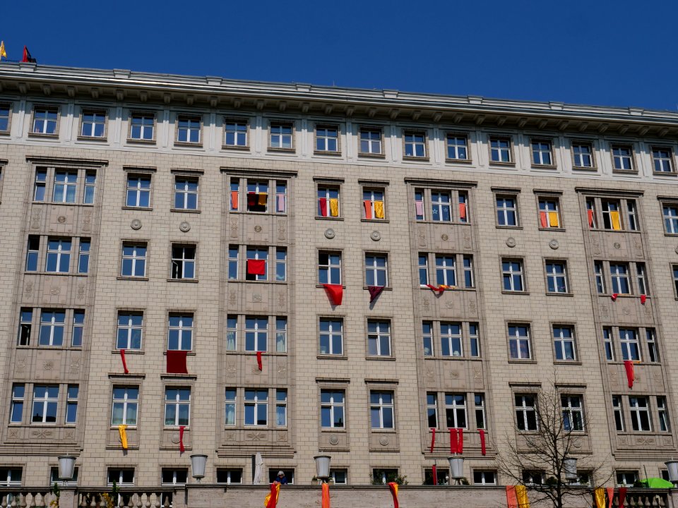 Protest banner at the Karl-Marx-Allee during Mietenwahnsinn demonstration 06-04-2019 05
