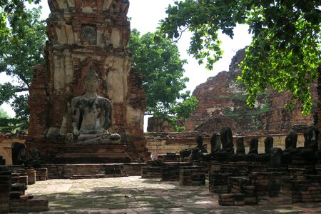 Buddha ruin old temple photo