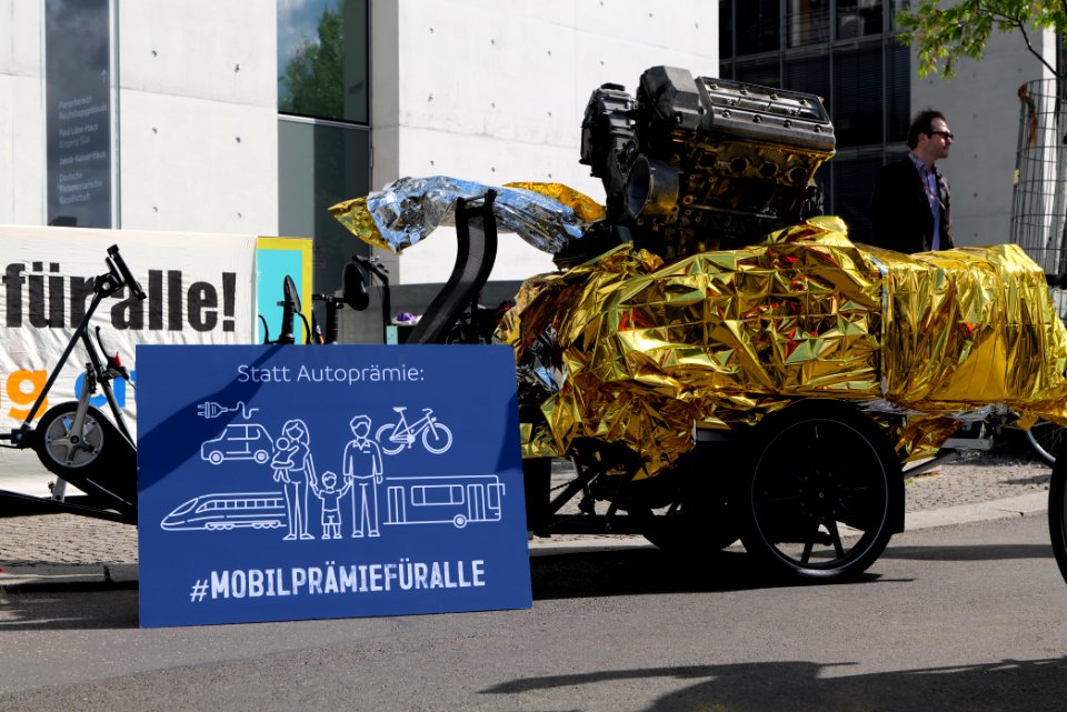 Protest at Autogipfel in Berlin 2020-05-05 43